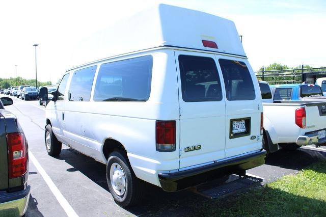 2007 Ford E-250 Unknown