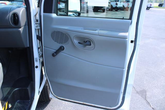 2007 Ford E-250 Commercial