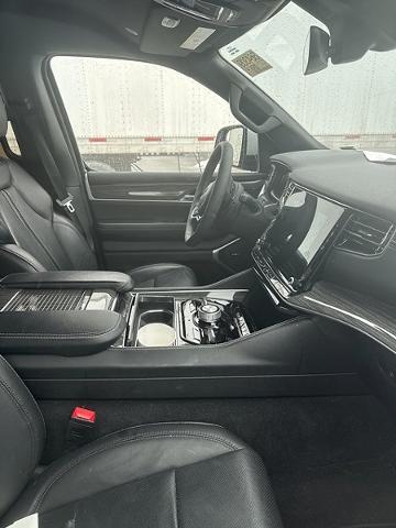 2022 Jeep Wagoneer Series III 4x4