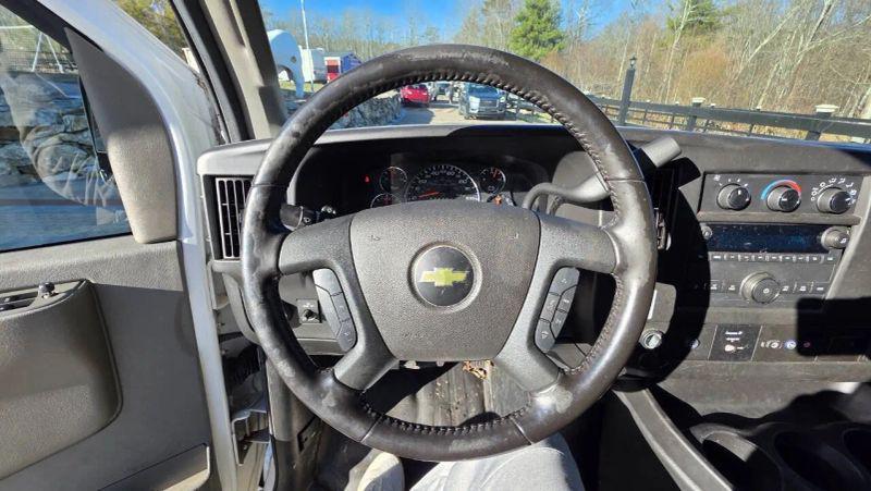 2020 Chevrolet Express Cargo Van RWD 2500 Extended Wheelbase WT