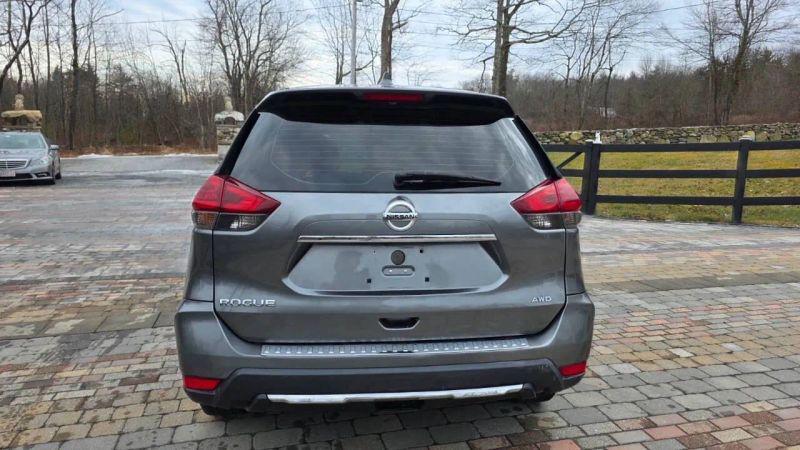 2018 Nissan Rogue S