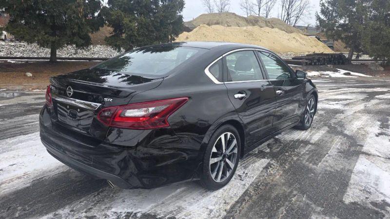 2017 Nissan Altima 2.5 SR