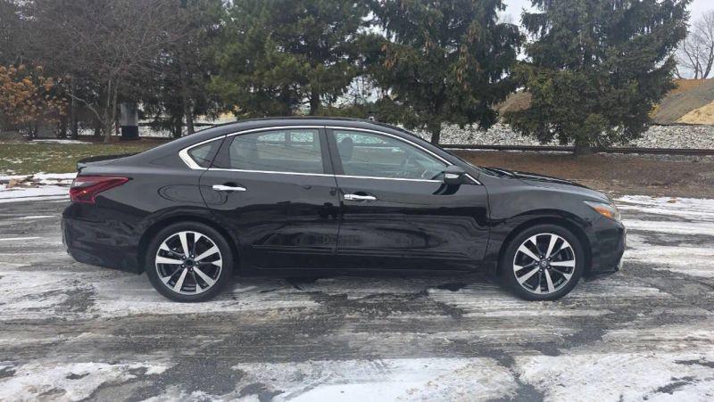 2017 Nissan Altima 2.5 SR