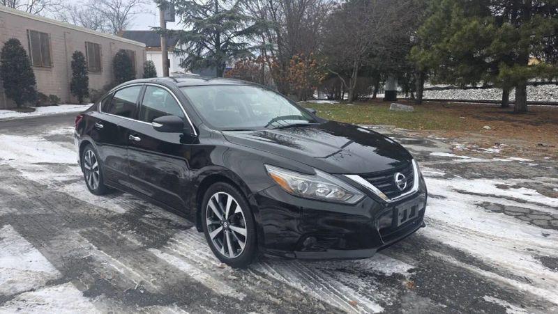 2017 Nissan Altima 2.5 SR