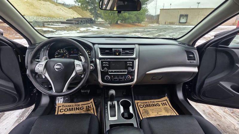 2017 Nissan Altima 2.5 SR