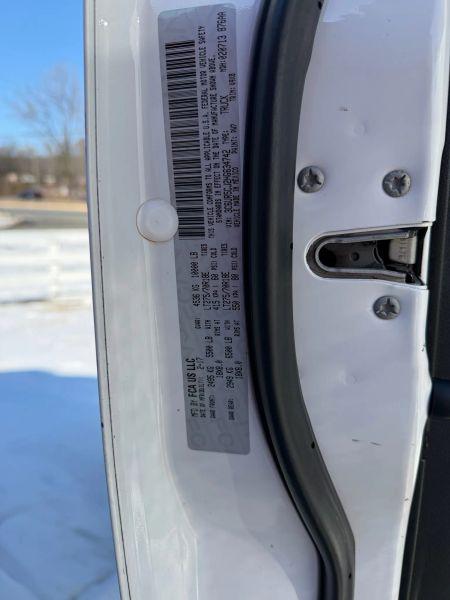 2017 Ram 2500 Tradesman Crew Cab 4x4 6'4" Box