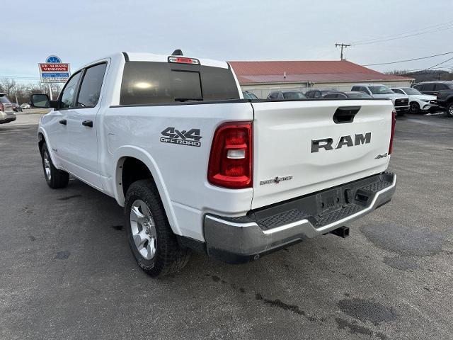 2025 Ram 1500 Lone Star Crew Cab 4x4 5'7" Box