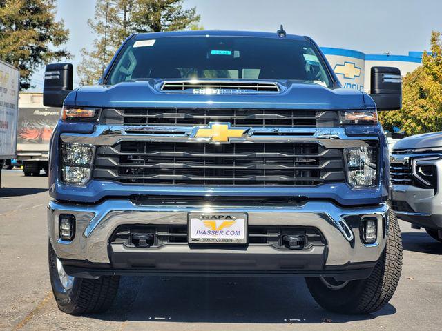 2026 Chevrolet Silverado 2500HD Crew Cab, Standard Bed, LT, 4WD