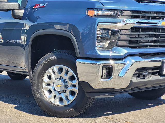 2026 Chevrolet Silverado 2500HD Crew Cab, Standard Bed, LT, 4WD