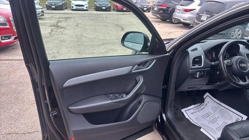 2016 Audi Q3 2.0T Premium Plus