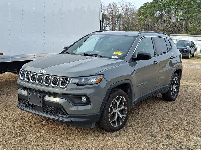 2024 Jeep Compass Latitude 4x4
