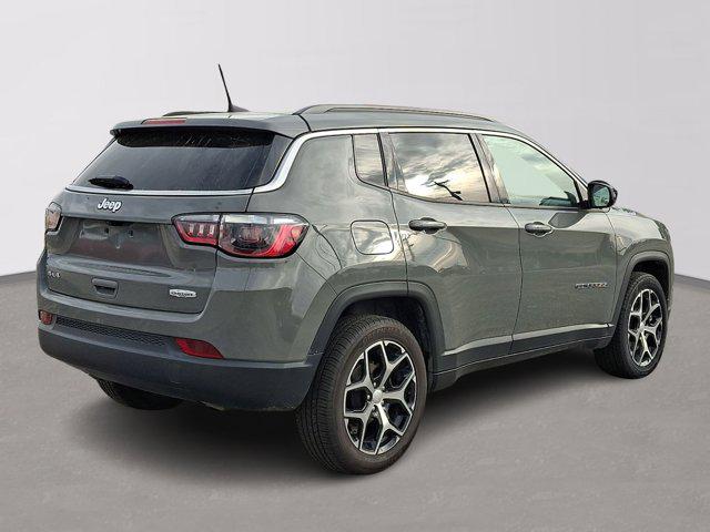2024 Jeep Compass Latitude 4x4