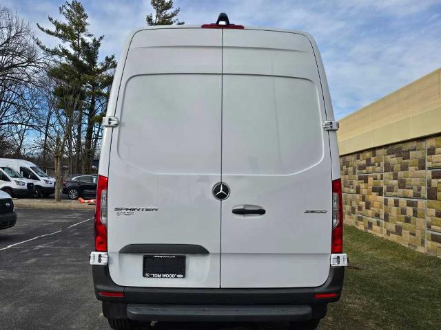 2024 Mercedes-Benz Sprinter 2500 144 WB Standard Roof Cargo