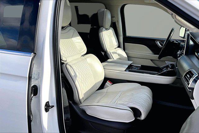 2023 Lincoln Navigator Black Label
