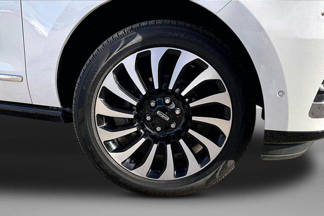 2023 Lincoln Navigator Black Label