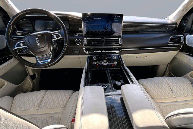 2023 Lincoln Navigator Black Label