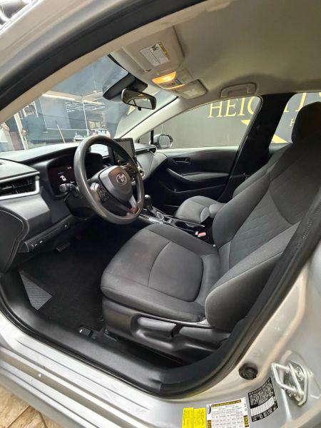 2022 Toyota Corolla Hybrid LE