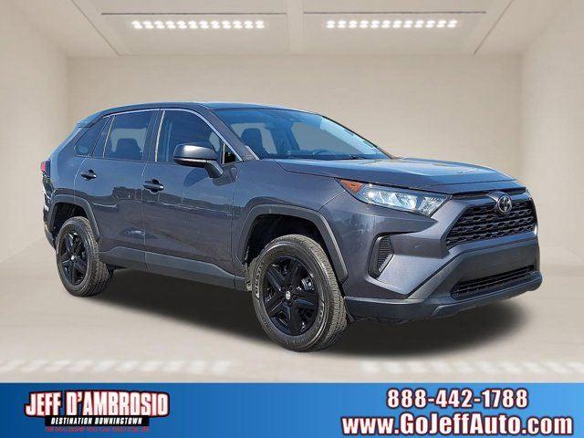 2022 Toyota RAV4 LE 2022 Toyota RAV4 LE