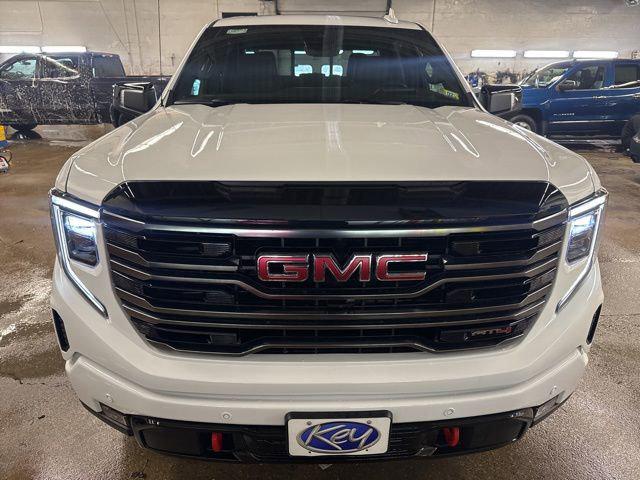 2026 GMC Sierra 1500 Crew Cab, Short Bed, AT4, 4WD