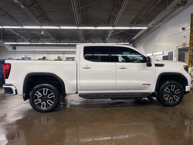 2026 GMC Sierra 1500 Crew Cab, Short Bed, AT4, 4WD