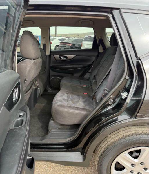 2015 Nissan Rogue S