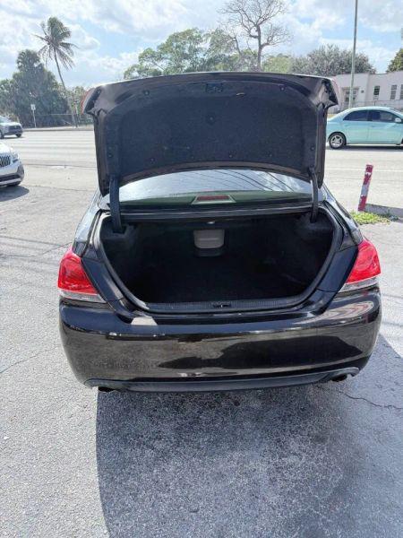 2011 Toyota Avalon Limited