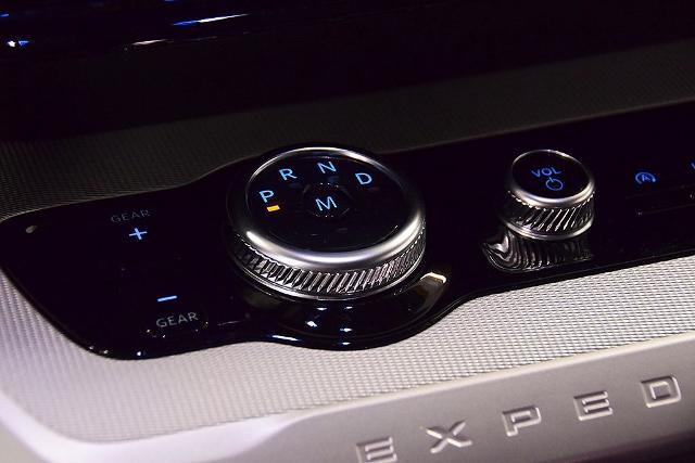 2025 Ford Expedition Active MAX