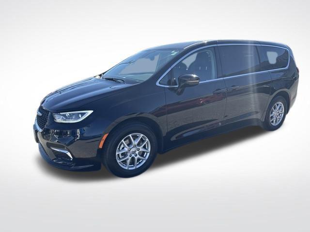 2024 Chrysler Pacifica Touring L for sale in Smyrna, DE