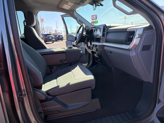 2025 Ford F-250 XLT