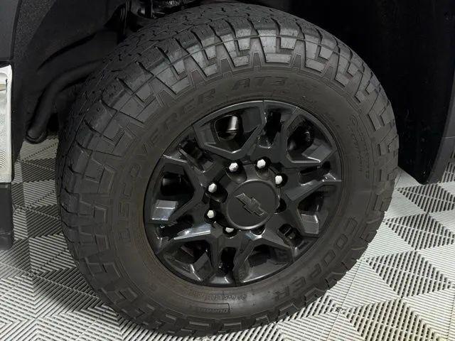 2023 Chevrolet Silverado 2500HD 4WD Crew Cab Standard Bed LT