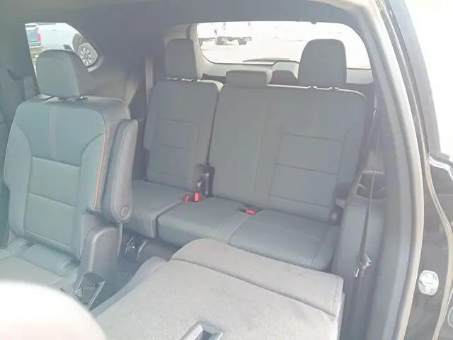 2026 GMC Acadia AT4 AWD