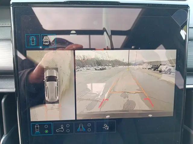 2026 GMC Acadia AT4 AWD