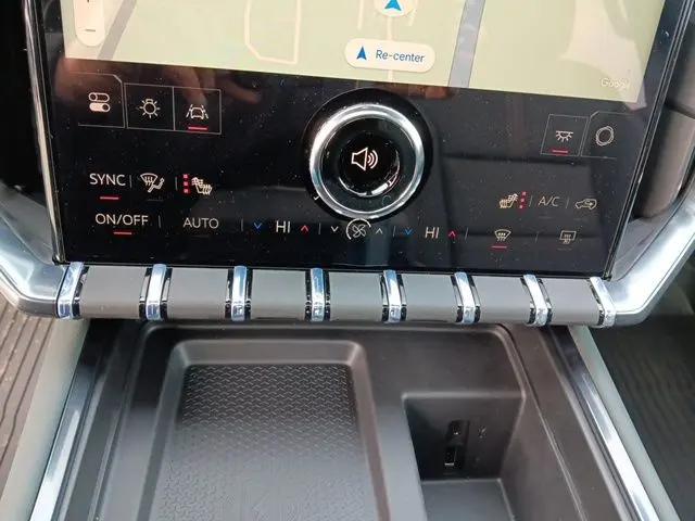 2026 GMC Acadia AT4 AWD