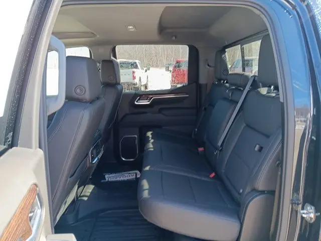 2026 GMC Sierra 1500 Crew Cab, Short Bed, Elevation, 4WD