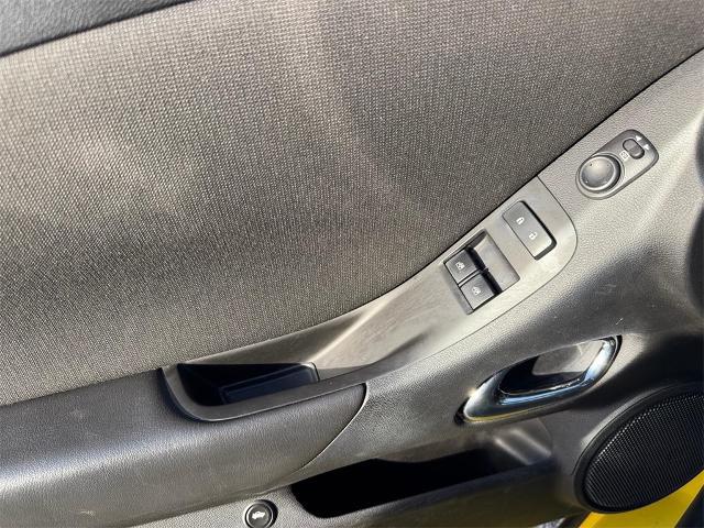 2014 Chevrolet Camaro 1LT