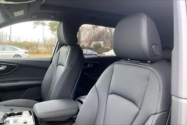 2026 Audi Q7 Premium Plus TFSI quattro tiptronic