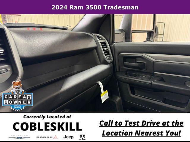 2024 Ram 3500 Tradesman Regular Cab 4x4 8' Box