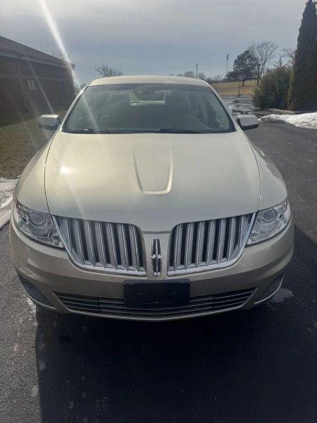 2011 Lincoln MKS Base
