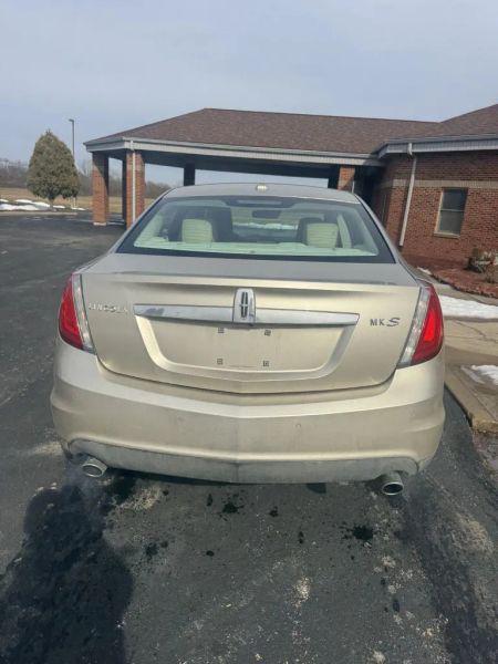 2011 Lincoln MKS Base