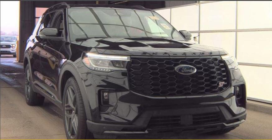 2025 Ford Explorer ST PANO ROOF 2025 Ford Explorer ST PANO ROOF