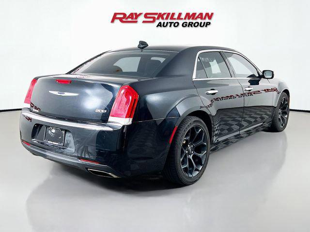 2019 Chrysler 300 Limited