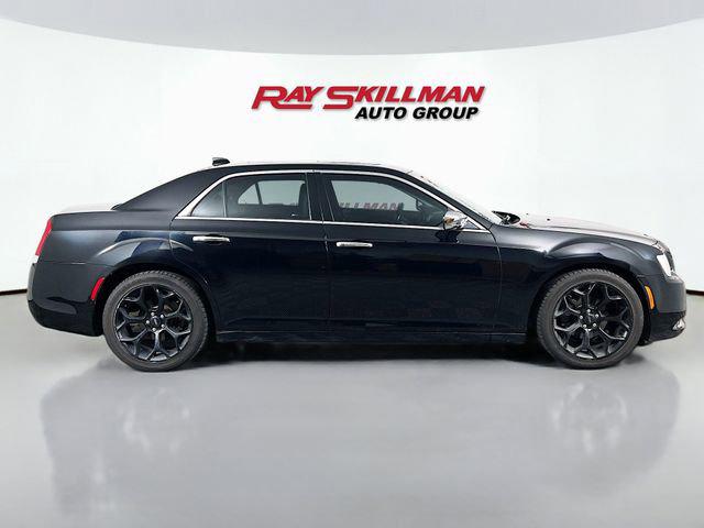 2019 Chrysler 300 Limited