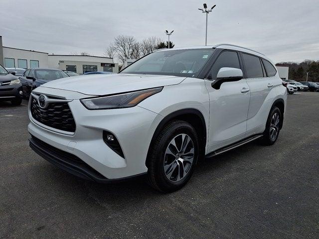 2024 Toyota Highlander XLE