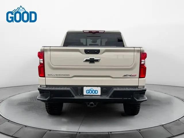2026 Chevrolet Silverado 1500 4WD Crew Cab Short Bed ZR2