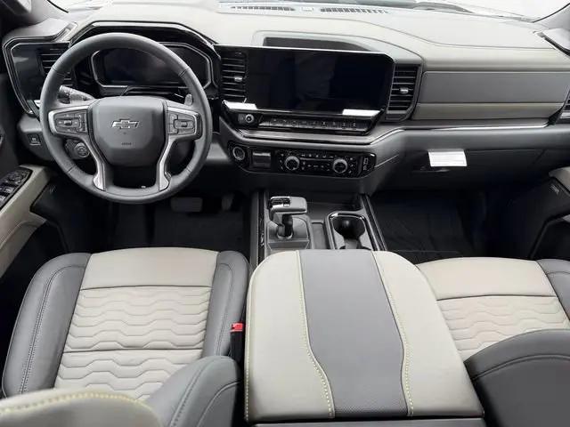 2026 Chevrolet Silverado 1500 4WD Crew Cab Short Bed ZR2