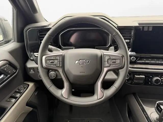 2026 Chevrolet Silverado 1500 4WD Crew Cab Short Bed ZR2