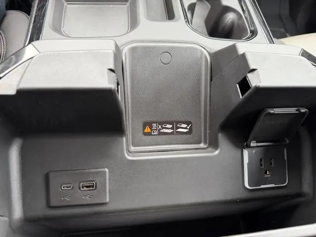 2026 Chevrolet Silverado 1500 4WD Crew Cab Short Bed ZR2