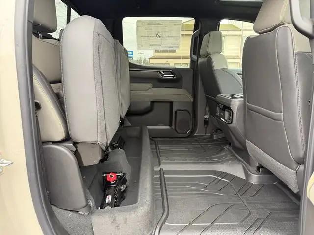 2026 Chevrolet Silverado 1500 4WD Crew Cab Short Bed ZR2