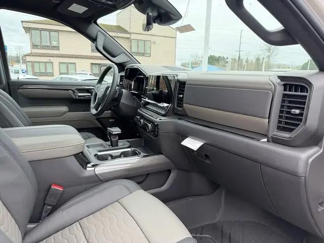 2026 Chevrolet Silverado 1500 4WD Crew Cab Short Bed ZR2