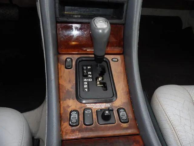 1998 Mercedes-Benz CLK-CLASS CLK 320